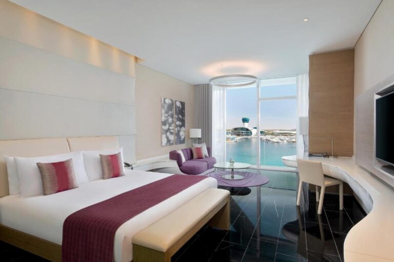 W Abu Dhabi – Yas Island