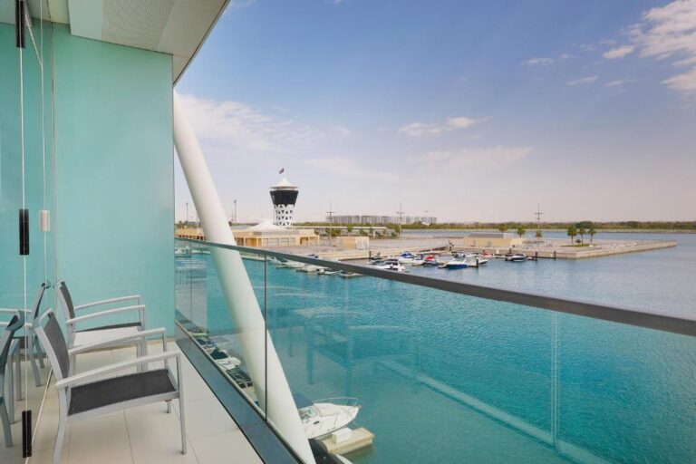 W Abu Dhabi – Yas Island