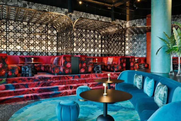 W Abu Dhabi – Yas Island