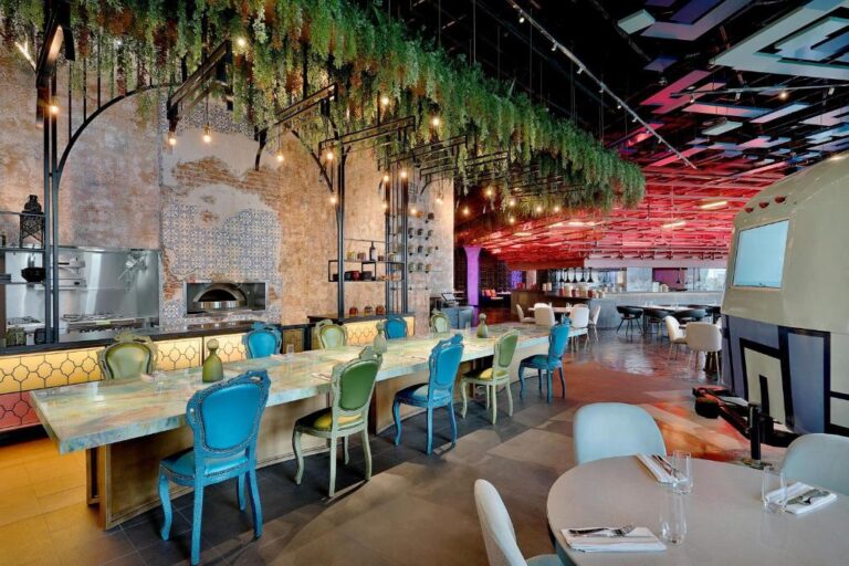 W Abu Dhabi – Yas Island