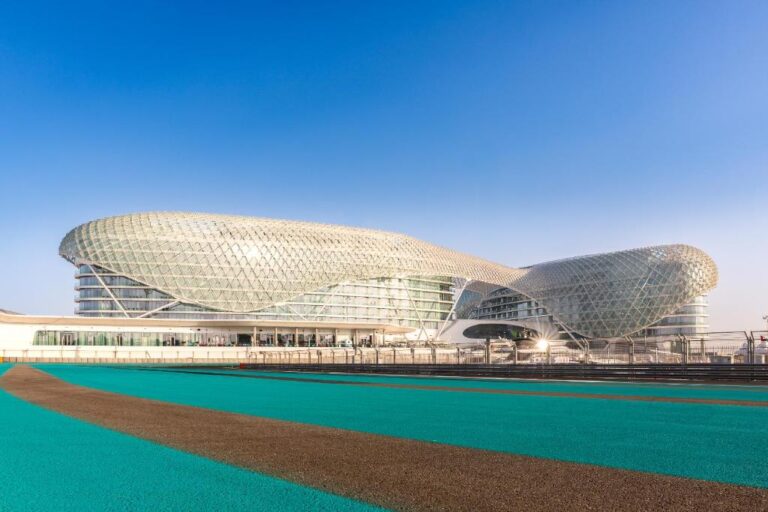 W Abu Dhabi – Yas Island