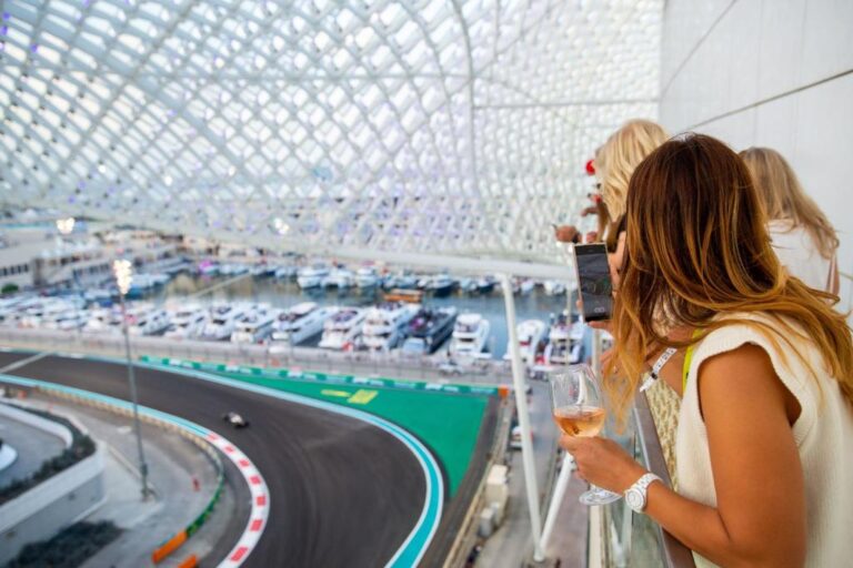 W Abu Dhabi – Yas Island
