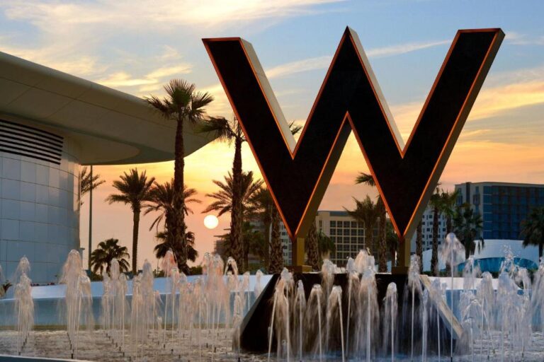 W Abu Dhabi – Yas Island