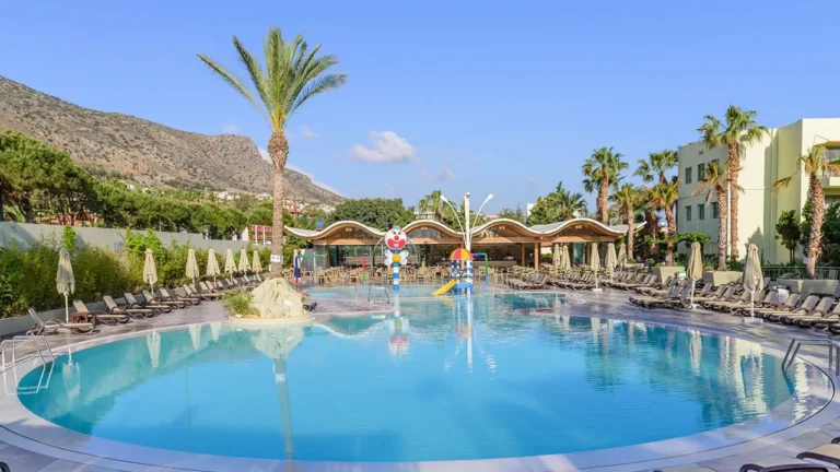 Star Beach Village