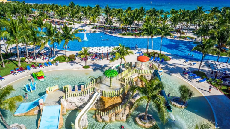 Barcelo Maya Grand Resort