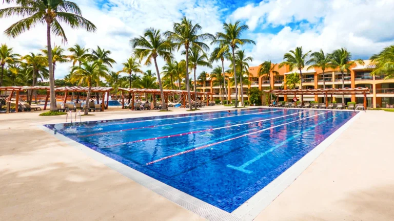 Barcelo Maya Grand Resort