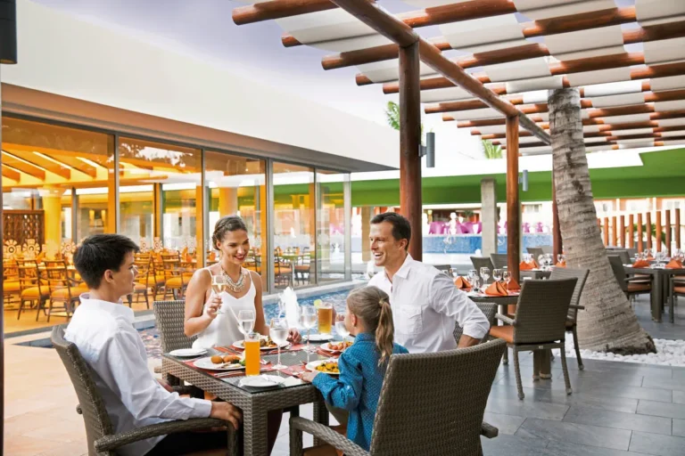 Barcelo Maya Grand Resort