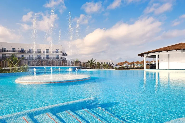 Melia Dunas Beach Resort & SPA
