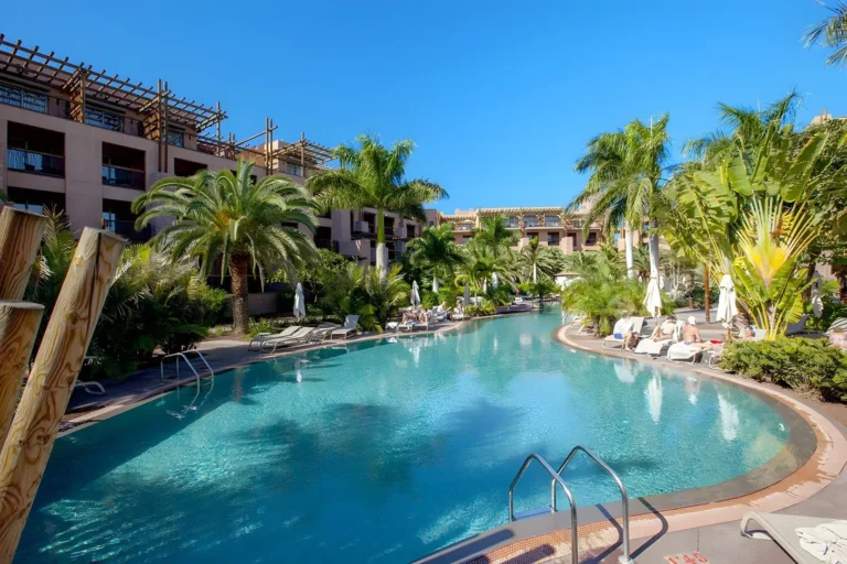 Lopesan Baobab Resort
