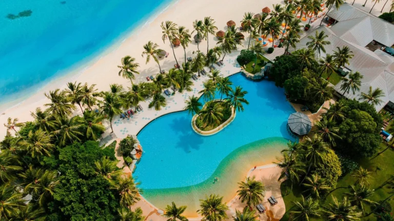 Villa Park Sun Island
