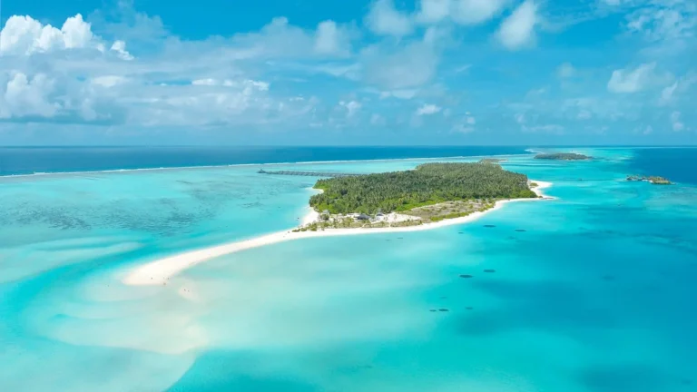 Villa Park Sun Island
