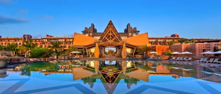 Lopesan Baobab Resort