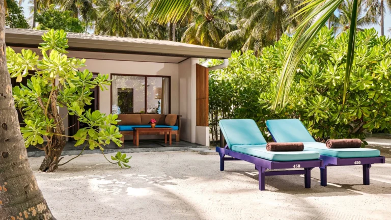 Villa Park Sun Island