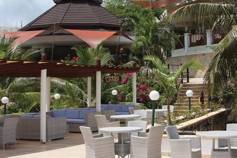 Leopard Beach Resort & SPA