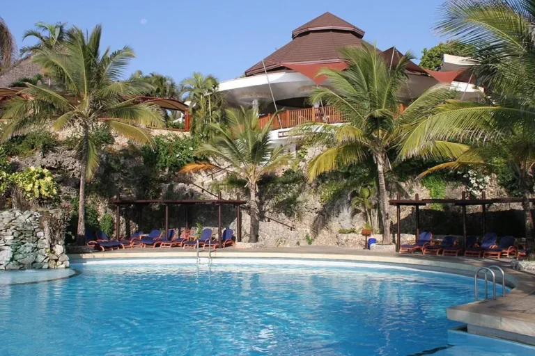 Leopard Beach Resort & SPA