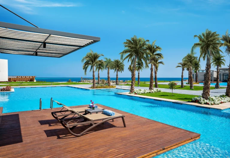 Rixos Premium Magawish Suites & Villas